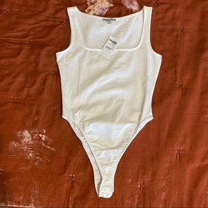 White square neck bodysuit